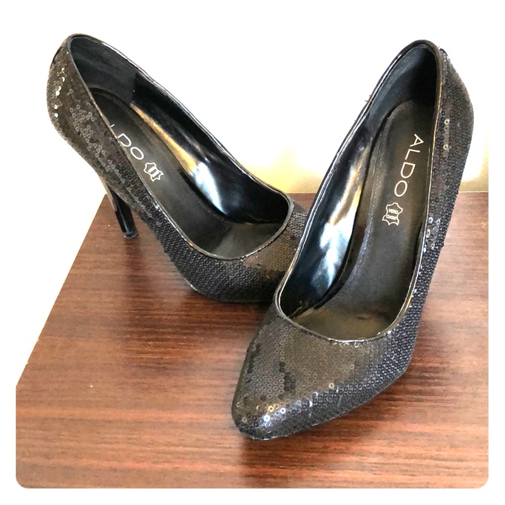 Black Aldo sequin pumps